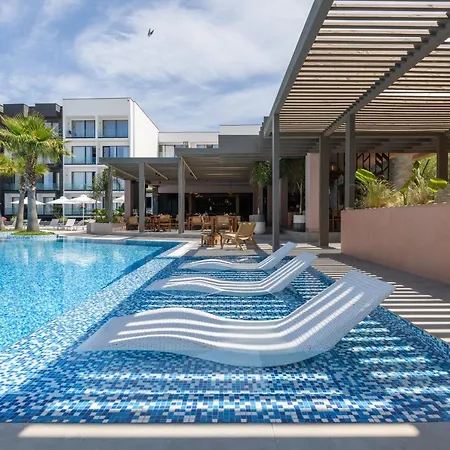 Miamar Luxury Hotel & Spa-3